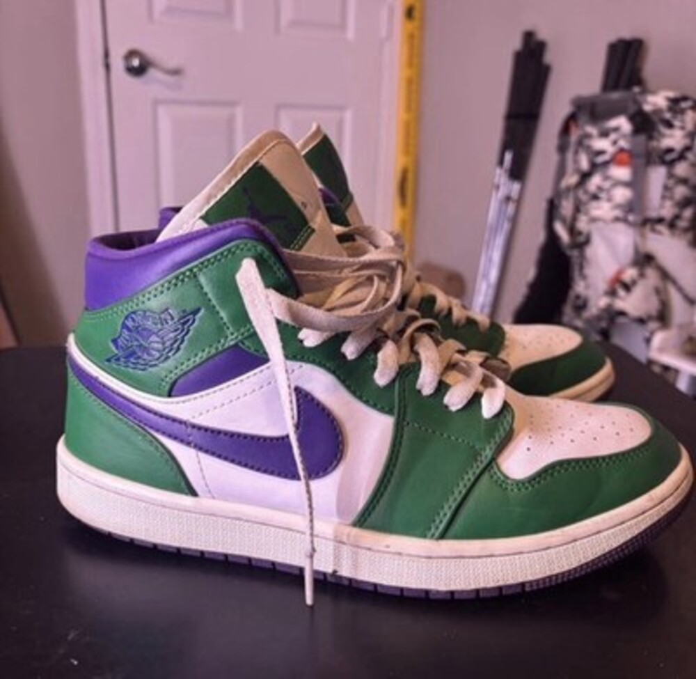 Nike Air Jordan 1 Retro ‘Incredible Hulk’ Men’s 8.5 White Green Purple